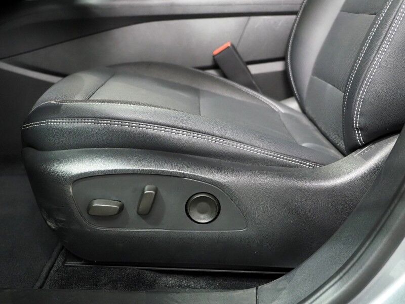 2024 Chevrolet Blazer EV eAWD LT *COMFORT & CONVENIENCE PKG, DRIVER CONFIDENCE PKG, NAVIGATION, ADAPTIVE CRUISE, SAFETY ALERTS, 360 CAMERAS, COLOR TOUCHSCREEN, HEATED SEATS/STEERING, REMOTE START, WIRELESS CHARGING Round Rock TX