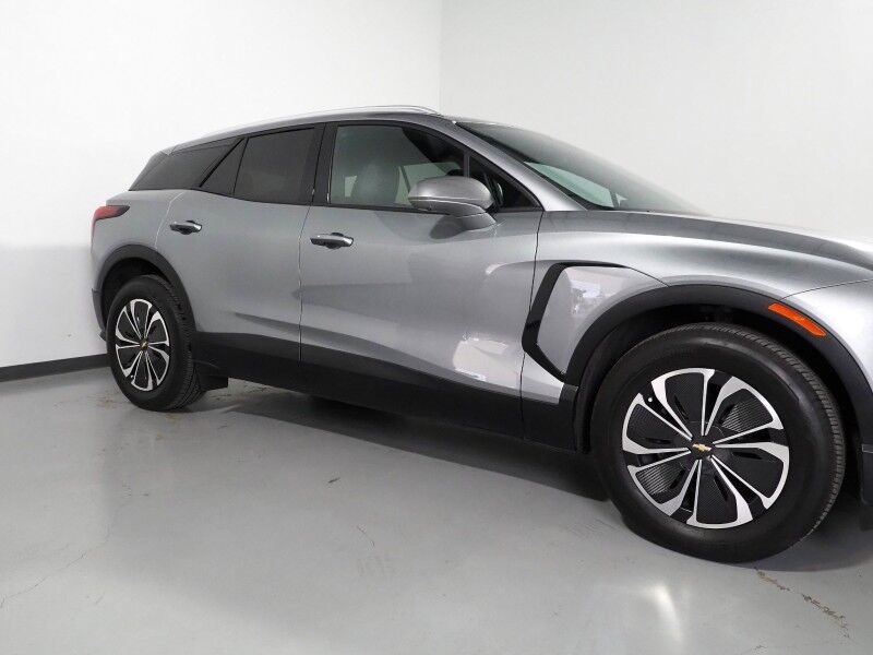 2024 Chevrolet Blazer EV eAWD LT *COMFORT & CONVENIENCE PKG, DRIVER CONFIDENCE PKG, NAVIGATION, ADAPTIVE CRUISE, SAFETY ALERTS, 360 CAMERAS, COLOR TOUCHSCREEN, HEATED SEATS/STEERING, REMOTE START, WIRELESS CHARGING Round Rock TX