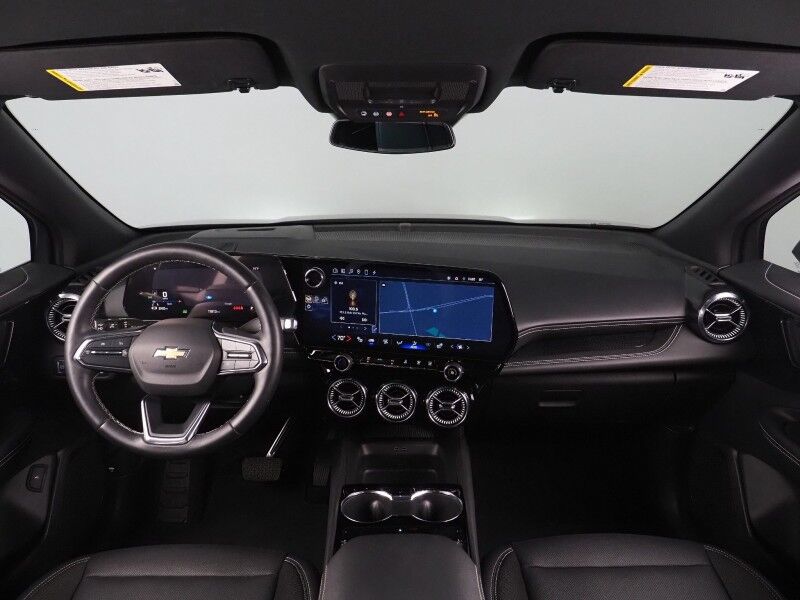 2024 Chevrolet Blazer EV eAWD LT *COMFORT & CONVENIENCE PKG, DRIVER CONFIDENCE PKG, NAVIGATION, ADAPTIVE CRUISE, SAFETY ALERTS, 360 CAMERAS, COLOR TOUCHSCREEN, HEATED SEATS/STEERING, REMOTE START, WIRELESS CHARGING