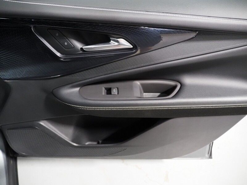 2024 Chevrolet Blazer EV eAWD LT *COMFORT & CONVENIENCE PKG, DRIVER CONFIDENCE PKG, NAVIGATION, ADAPTIVE CRUISE, SAFETY ALERTS, 360 CAMERAS, COLOR TOUCHSCREEN, HEATED SEATS/STEERING, REMOTE START, WIRELESS CHARGING Round Rock TX