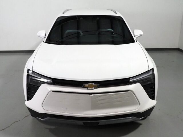 2024 Chevrolet Blazer EV eAWD LT *COMFORT & CONVENIENCE PKG, DRIVER CONFIDENCE PKG, NAVIGATION, ADAPTIVE CRUISE, SAFTEY ALERTS, 360 CAMERAS, COLOR TOUCSCREEN, HEATED SEATS/STEERING, REMOTE START, WIRELESS CHARGING, ANDROID & APPLE Round Rock TX