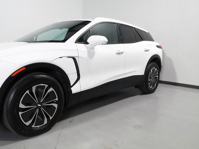 2024 Chevrolet Blazer EV eAWD LT *COMFORT & CONVENIENCE PKG, DRIVER CONFIDENCE PKG, NAVIGATION, ADAPTIVE CRUISE, SAFTEY ALERTS, 360 CAMERAS, COLOR TOUCSCREEN, HEATED SEATS/STEERING, REMOTE START, WIRELESS CHARGING, ANDROID & APPLE Round Rock TX