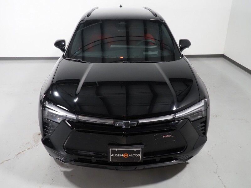 2024 Chevrolet Blazer EV eAWD RS *HEADS-UP DISPLAY, NAVIGATION, ADAPTIVE CRUISE, SAFETY ALERTS, 360 VIEW CAMERAS, 17.7 INCH TOUCHSCREEN, CLIMATE SEATS, HEATED STEERING, REMOTE START, 21 INCH WHEELS, WIRELESS CHARGING, ANDROID & APPLE Round Rock TX