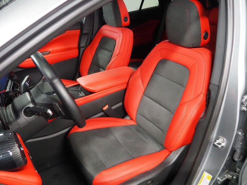 2024 Chevrolet Blazer EV eAWD RS *HEADS-UP DISPLAY, NAVIGATION, ADAPTIVE CRUISE, SAFETY ALERTS, 360 VIEW CAMERAS, 17.7 INCH TOUCHSCREEN, CLIMATE SEATS, HEATED STEERING, REMOTE START, 21 INCH WHEELS, WIRELESS CHARGING Round Rock TX