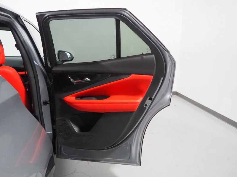 2024 Chevrolet Blazer EV eAWD RS *HEADS-UP DISPLAY, NAVIGATION, ADAPTIVE CRUISE, SAFETY ALERTS, 360 VIEW CAMERAS, 17.7 INCH TOUCHSCREEN, CLIMATE SEATS, HEATED STEERING, REMOTE START, 21 INCH WHEELS, WIRELESS CHARGING Round Rock TX