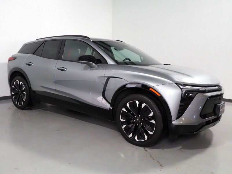 2024 Chevrolet Blazer EV eAWD RS *HEADS-UP DISPLAY, NAVIGATION, ADAPTIVE CRUISE, SAFETY ALERTS, 360 VIEW CAMERAS, 17.7 INCH TOUCHSCREEN, CLIMATE SEATS, HEATED STEERING, REMOTE START, 21 INCH WHEELS, WIRELESS CHARGING Round Rock TX