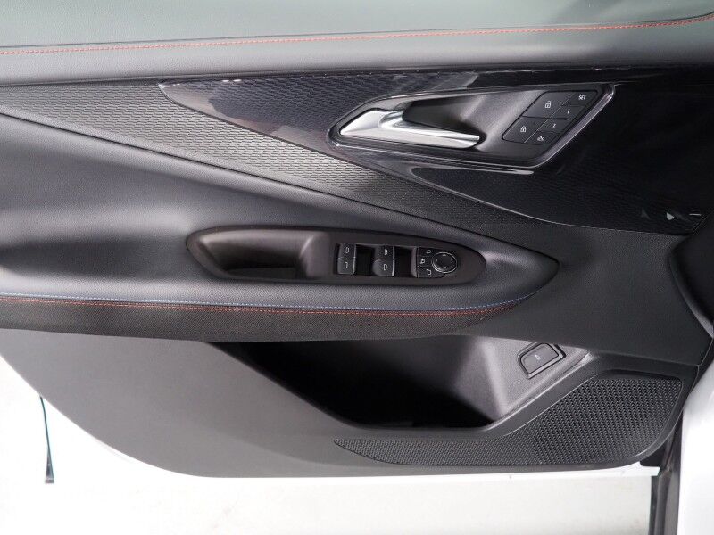 2024 Chevrolet Blazer EV eAWD RS *HEADS-UP DISPLAY, NAVIGATION, ADAPTIVE CRUISE, SAFETY ALERTS, 360 VIEW CAMERAS, 17.7 INCH TOUCHSCREEN, CLIMATE SEATS, HEATED STEERING, REMOTE START, 21 INCH WHEELS, WIRELESS CHARGING Round Rock TX