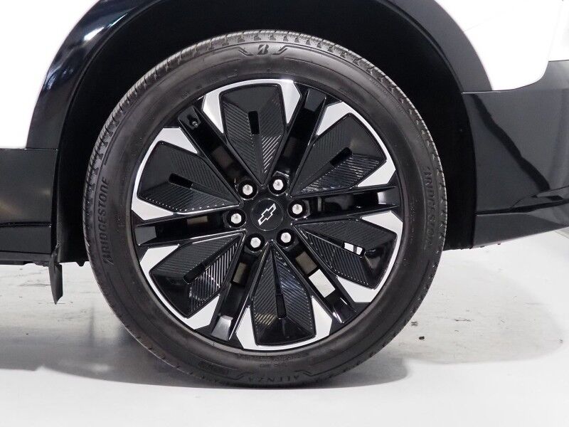 2024 Chevrolet Blazer EV eAWD RS *HEADS-UP DISPLAY, NAVIGATION, ADAPTIVE CRUISE, SAFETY ALERTS, 360 VIEW CAMERAS, 17.7 INCH TOUCHSCREEN, CLIMATE SEATS, HEATED STEERING, REMOTE START, 21 INCH WHEELS, WIRELESS CHARGING Round Rock TX