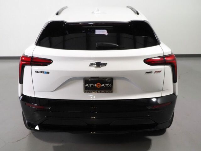 2024 Chevrolet Blazer EV eAWD RS *HEADS-UP DISPLAY, NAVIGATION, ADAPTIVE CRUISE, SAFETY ALERTS, 360 VIEW CAMERAS, 17.7 INCH TOUCHSCREEN, CLIMATE SEATS, HEATED STEERING, REMOTE START, 21 INCH WHEELS, WIRELESS CHARGING Round Rock TX