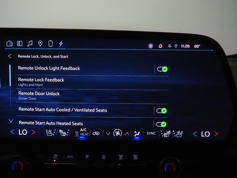 2024 Chevrolet Blazer EV eAWD RS *HEADS-UP DISPLAY, NAVIGATION, ADAPTIVE CRUISE, SAFETY ALERTS, 360 VIEW CAMERAS, 17.7 INCH TOUCHSCREEN, CLIMATE SEATS, HEATED STEERING, REMOTE START, 21 INCH WHEELS, WIRELESS CHARGING Round Rock TX