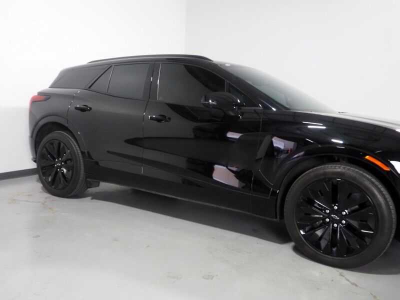 2024 Chevrolet Blazer EV eAWD RS *HEADS-UP DISPLAY, NAVIGATION, ADAPTIVE CRUISE, SAFETY ALERTS, 360 VIEW CAMERAS, 17.7 INCH TOUCHSCREEN, CLIMATE SEATS, HEATED STEERING, REMOTE START, 21 INCH WHEELS, WIRELESS CHARGING Round Rock TX