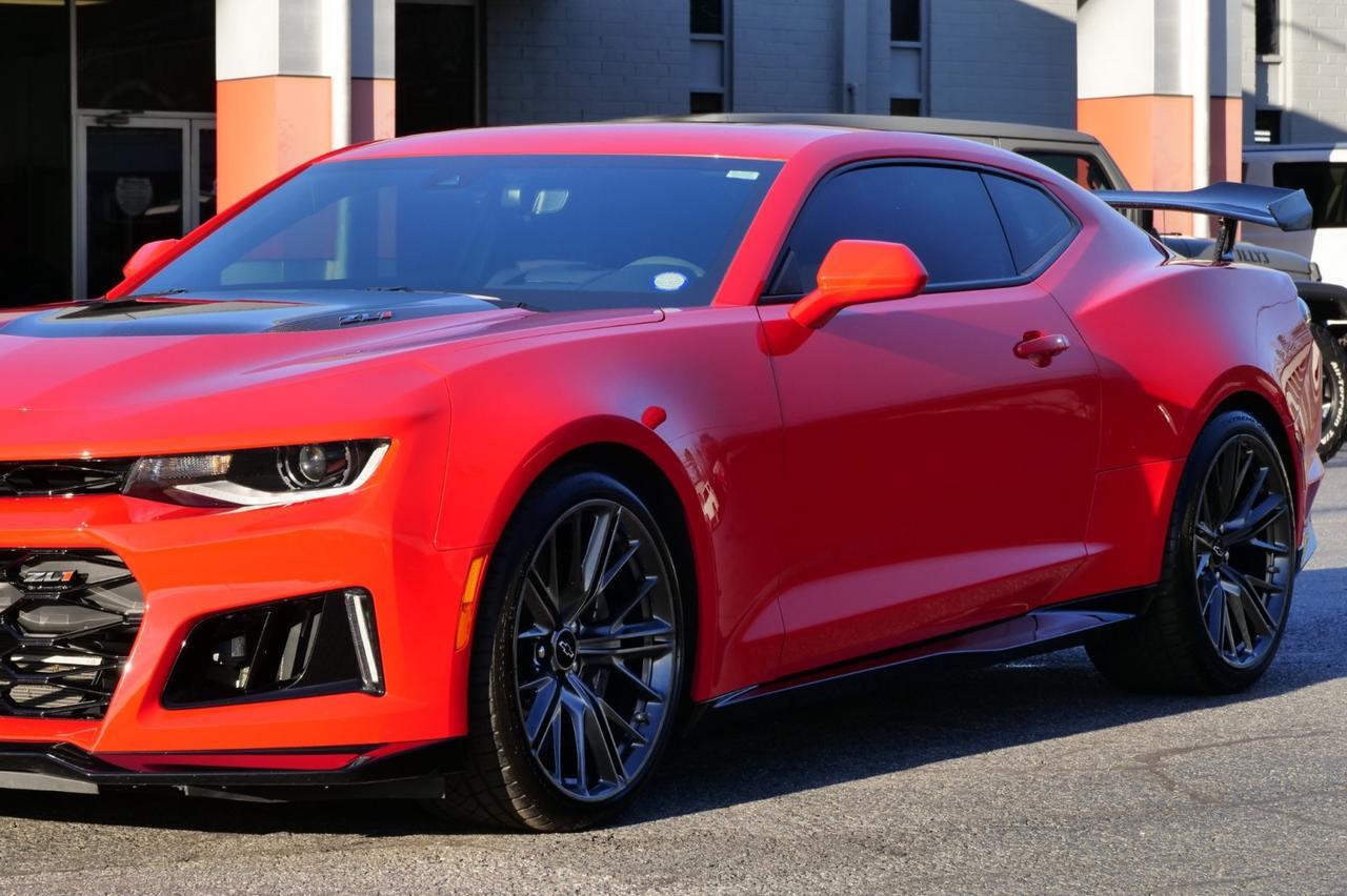 2024 Chevrolet Camaro ZL1 / 6.2L V8 / High Wing / Sunroof! Lincolnton NC