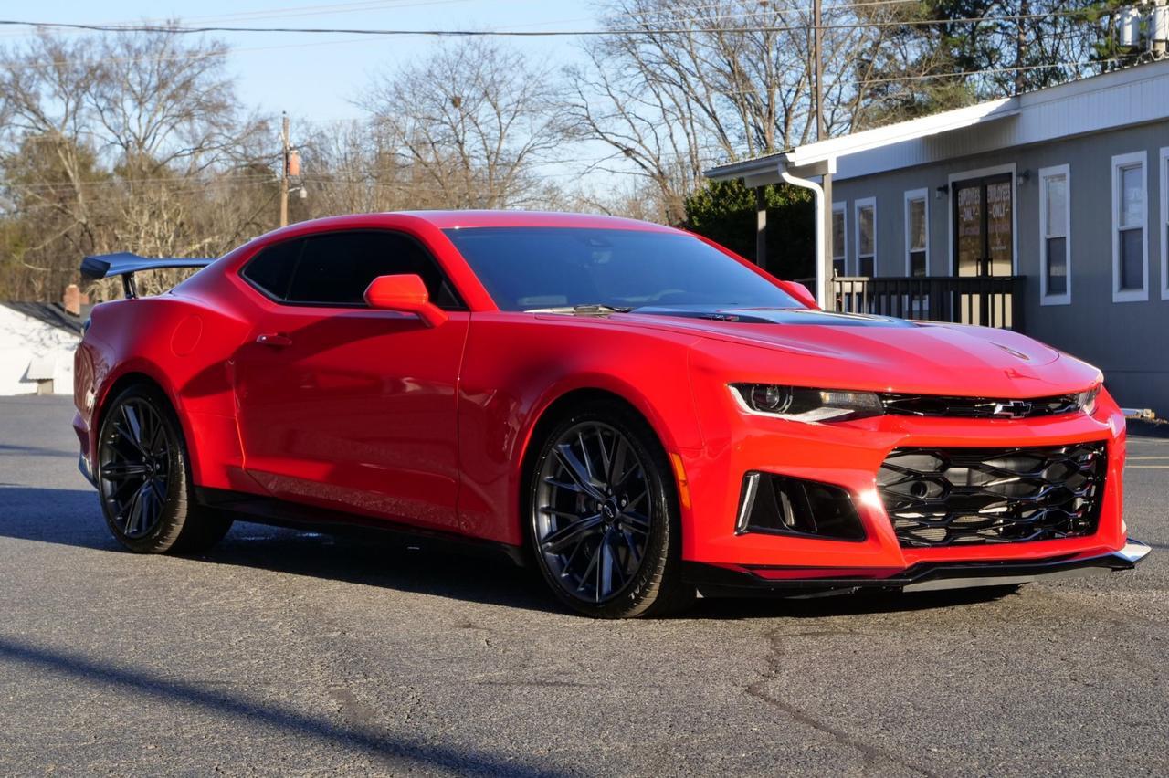 2024 Chevrolet Camaro ZL1 / 6.2L V8 / High Wing / Sunroof! Lincolnton NC