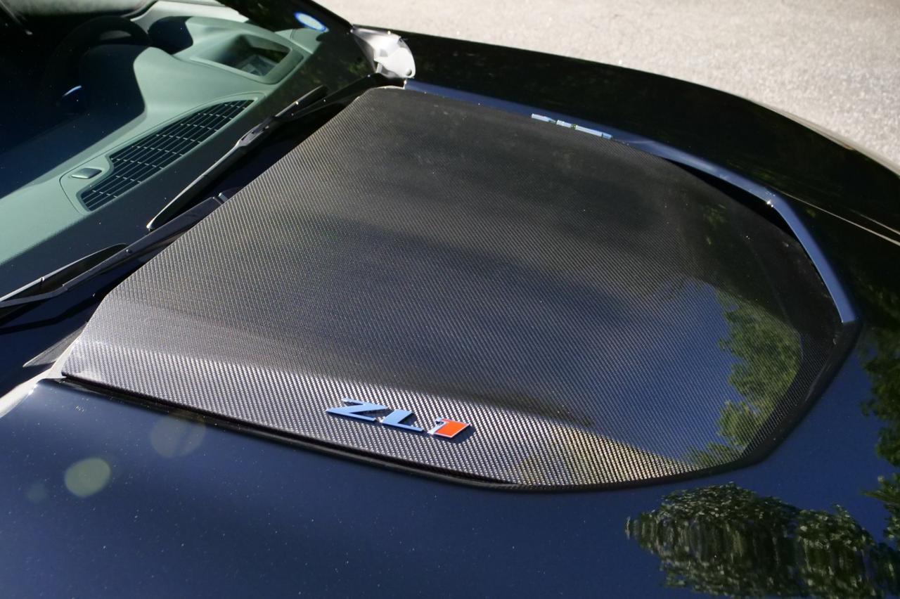 2024 Chevrolet Camaro ZL1 Convertible / Carbon Fiber Hood / 6.2L V8! Lincolnton NC