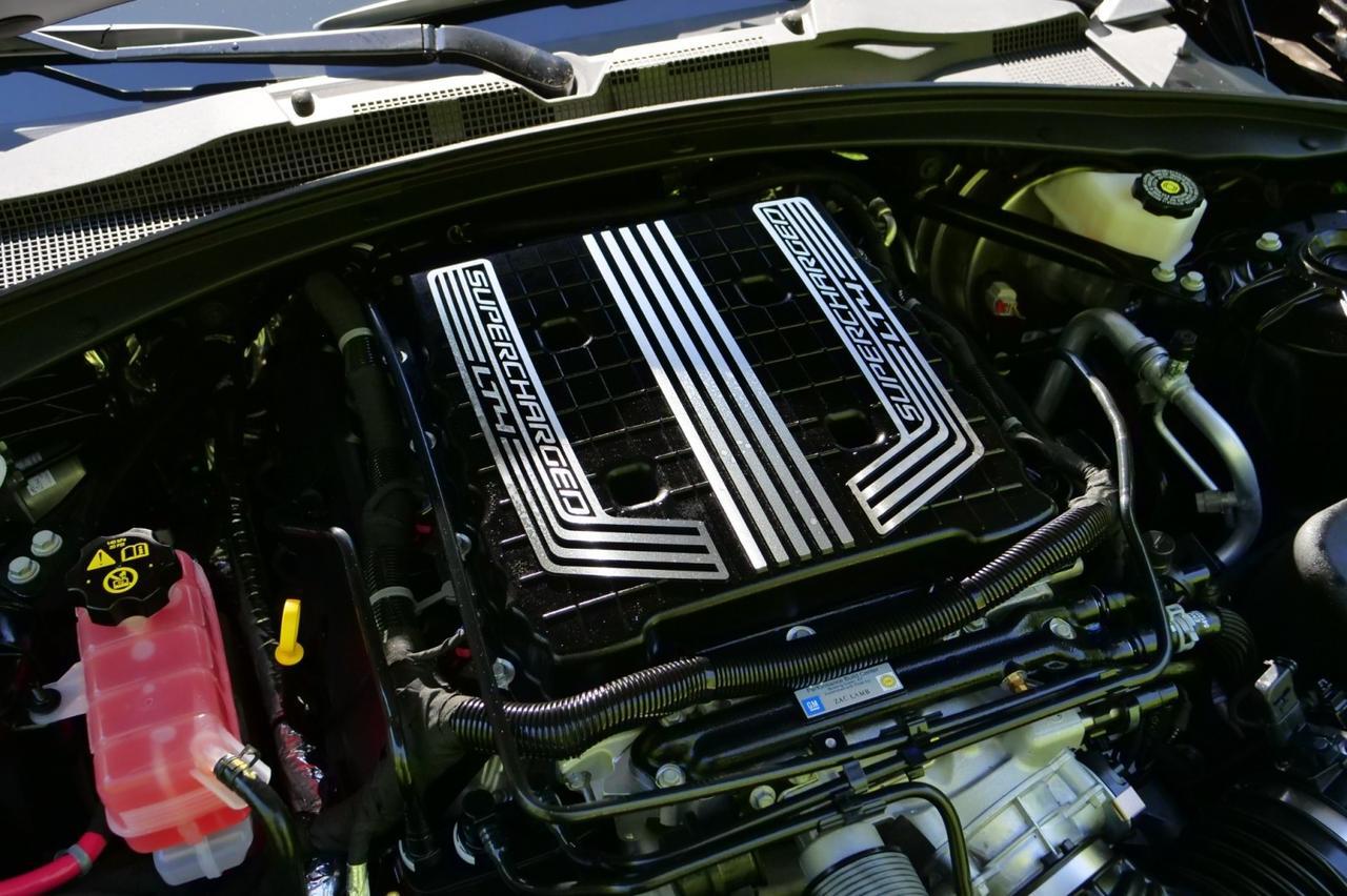 2024 Chevrolet Camaro ZL1 Convertible / Carbon Fiber Hood / 6.2L V8! Lincolnton NC