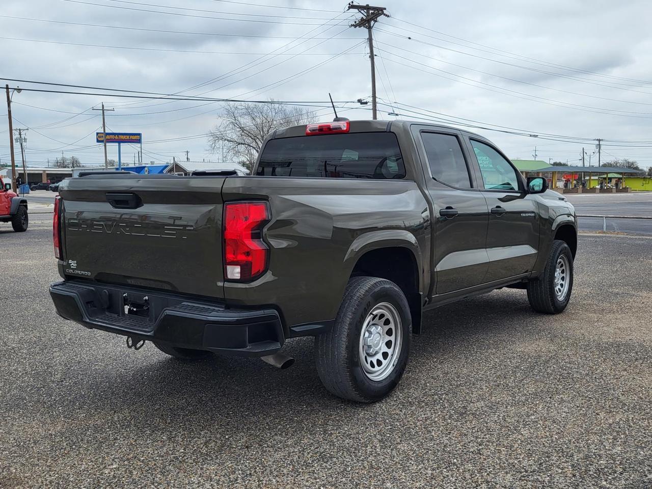 2024 Chevrolet Colorado 2WD Crew Cab WT
