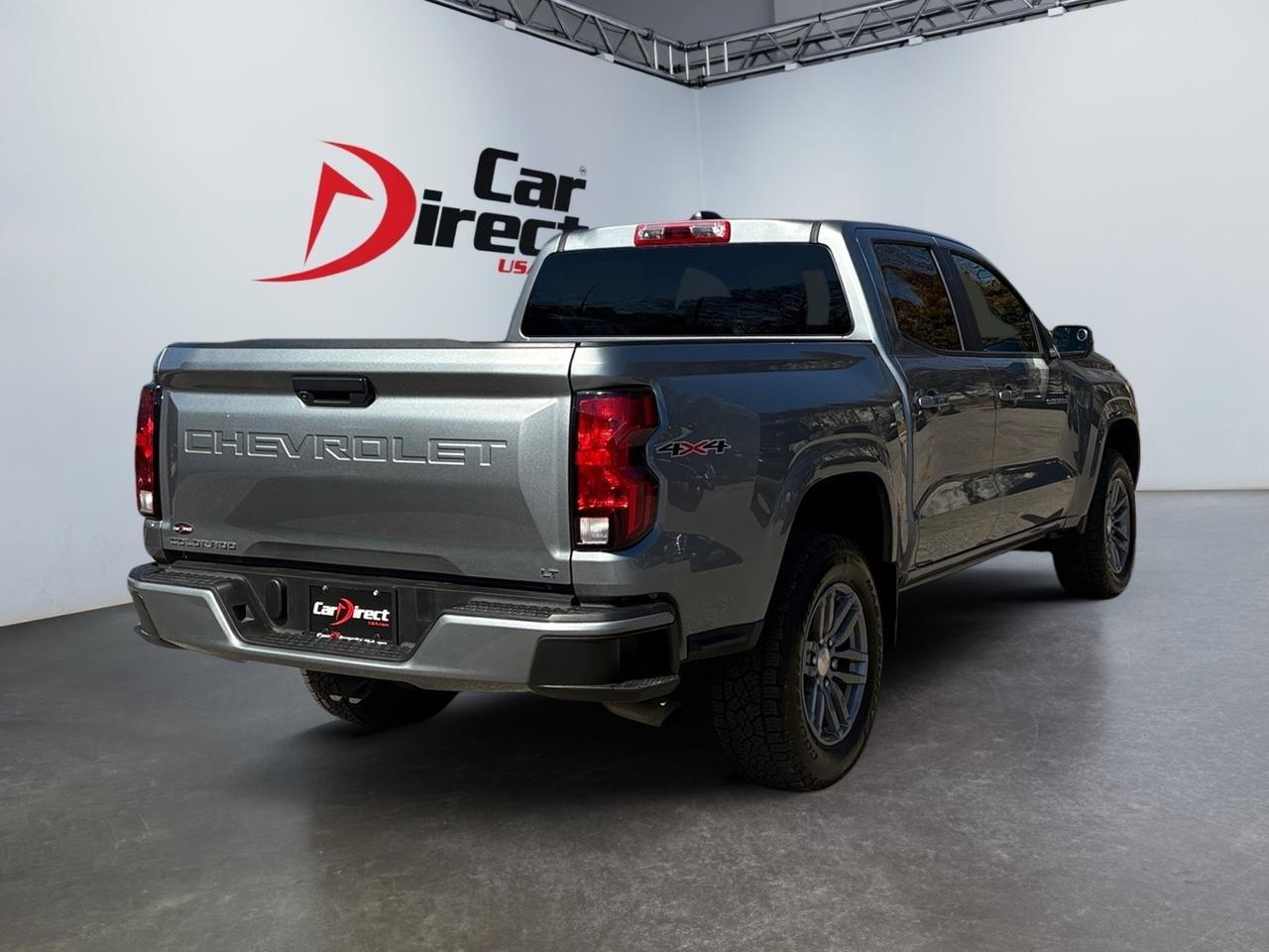 2024 Chevrolet Colorado 4WD LT, CORNER REAR STEP, REMOTE TAILGATE, AUTO START/STOP, LANE KEEP ASSIST, FORWARD COLLISION ALERT, PUSH BUTTON START, BACKUP CAMERA WITH PARKING SENSORS, ONLY 1 OWNER, CLEAN CARFAX, PICK UP THIS TRUCK OFF THE LOT!