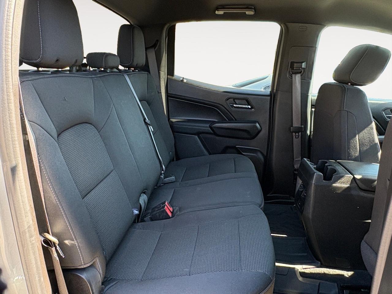 2024 Chevrolet Colorado 4WD LT, CORNER REAR STEP, REMOTE TAILGATE, AUTO START/STOP, LANE KEEP ASSIST, FORWARD COLLISION ALERT, PUSH BUTTON START, BACKUP CAMERA WITH PARKING SENSORS, ONLY 1 OWNER, CLEAN CARFAX, PICK UP THIS TRUCK OFF THE LOT! Virginia Beach VA