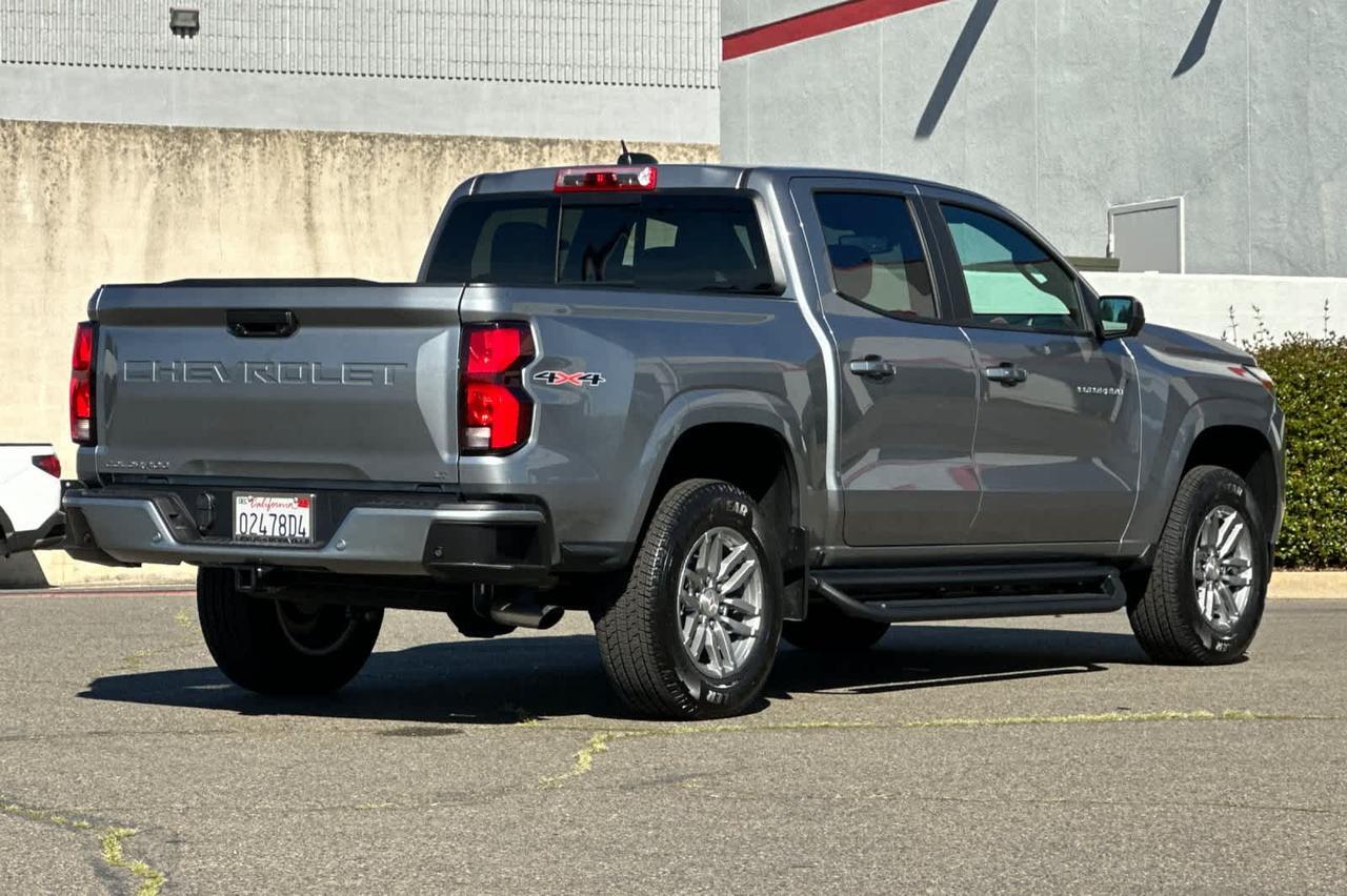 2024 Chevrolet Colorado 4WD LT