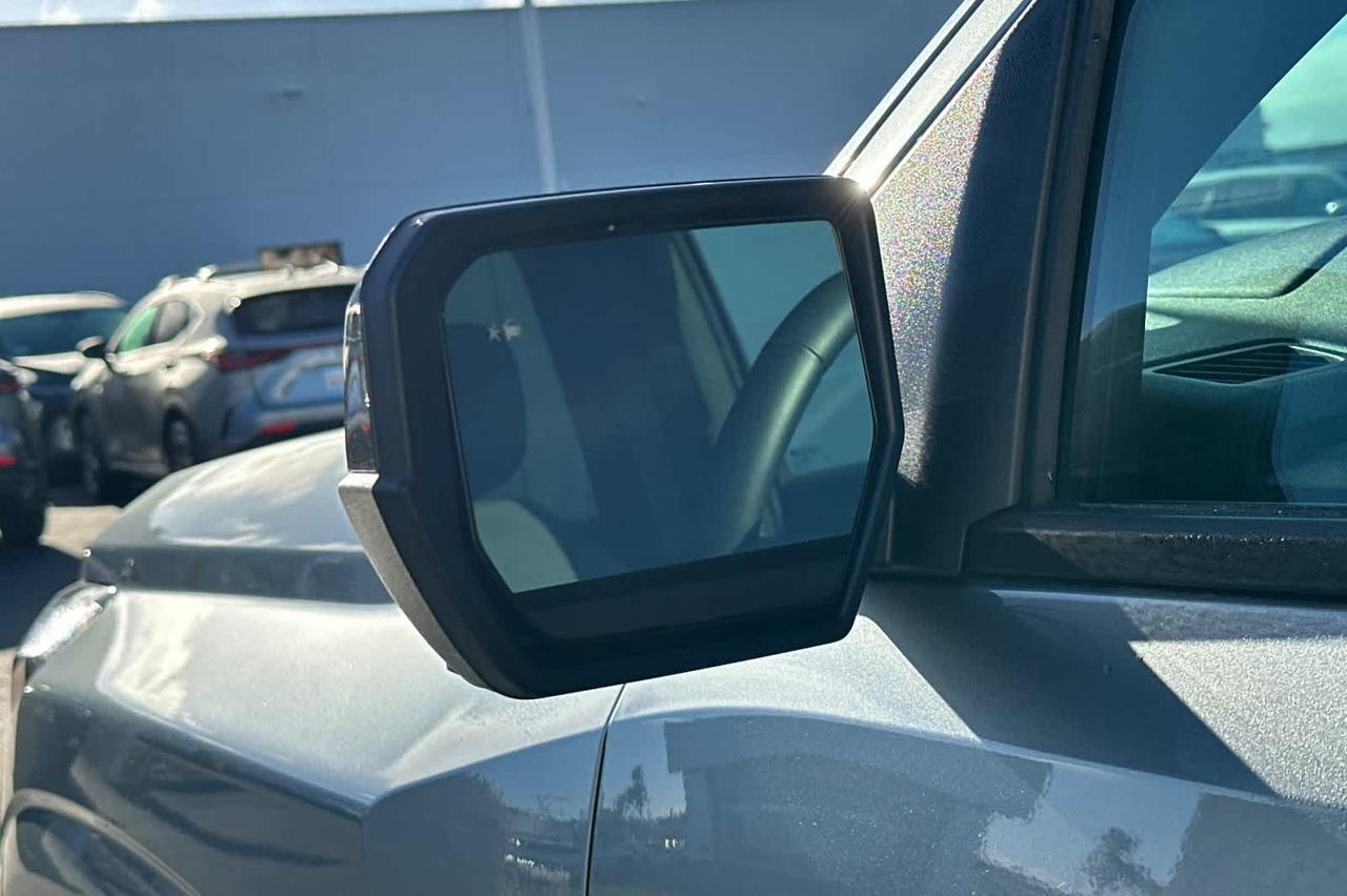 2024 Chevrolet Colorado 4WD LT Roseville CA