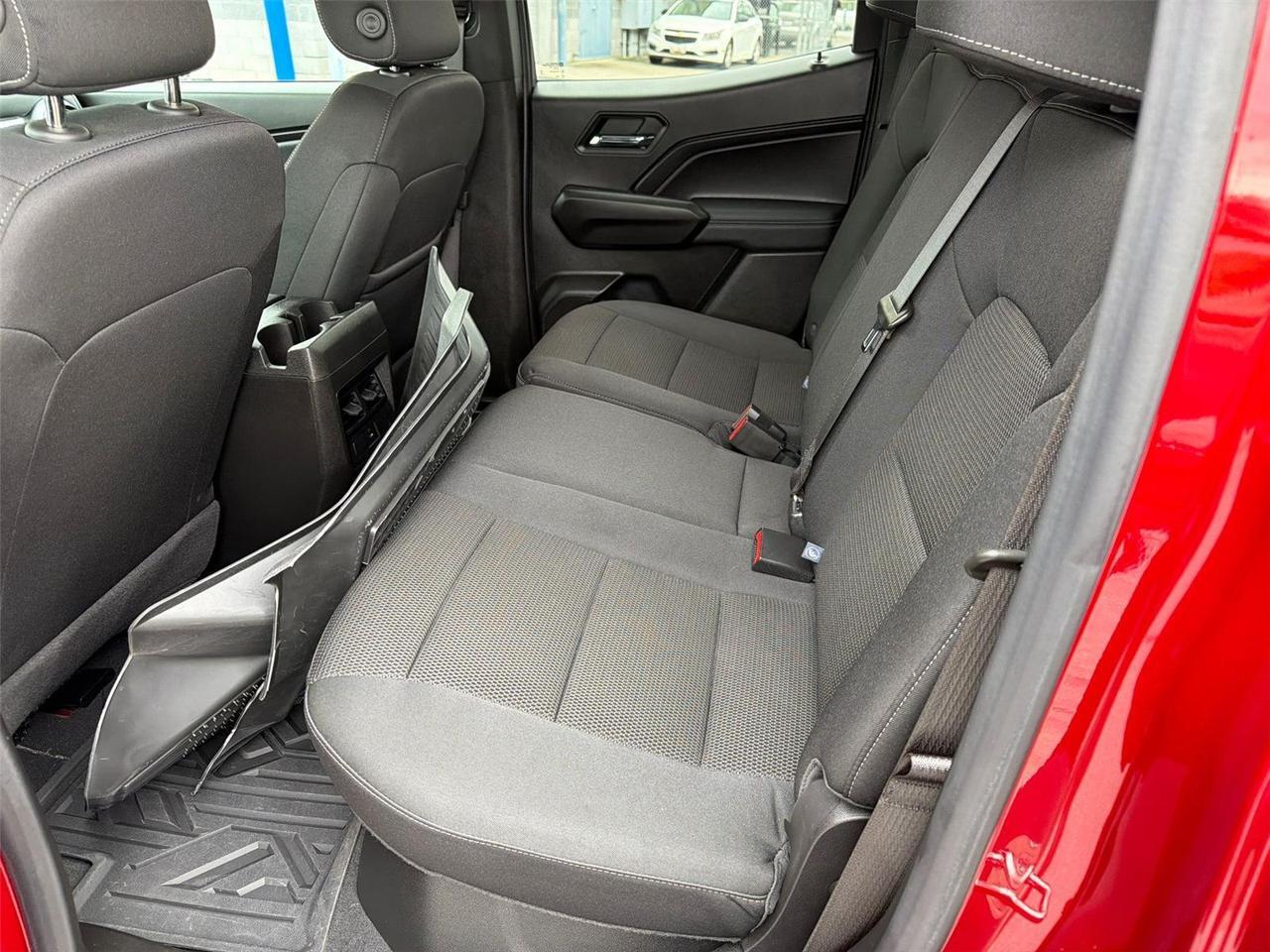 2024 Chevrolet Colorado 4WD LT Hagerstown MD