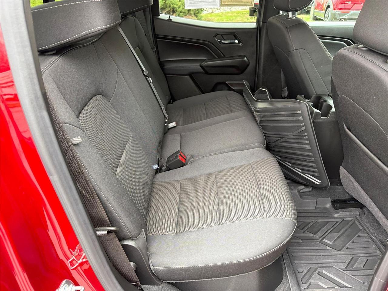 2024 Chevrolet Colorado 4WD LT Hagerstown MD