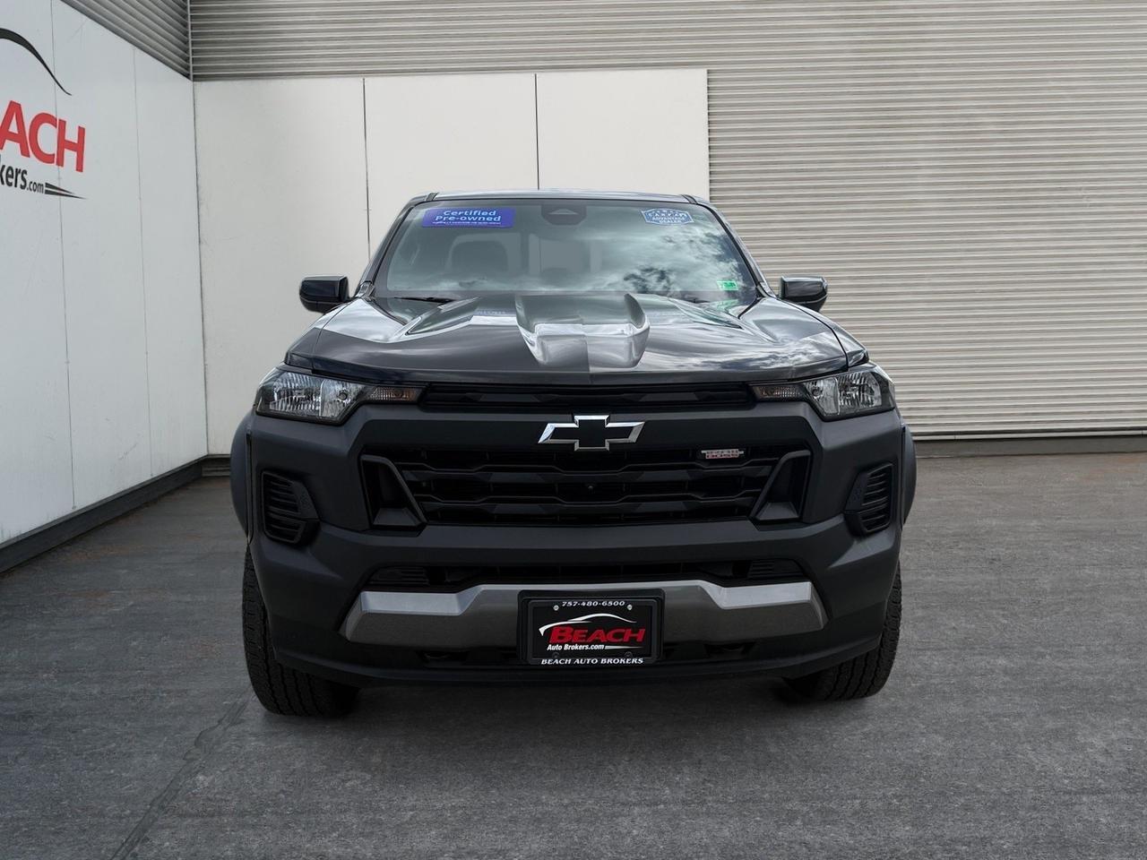 2024 Chevrolet Colorado 4WD Trail Boss, APPLE CARPLAY/ANDROID AUTO, BED LINER, REAR BUMPER STEP, SLIDING REAR WINDOW, BACKUP CAMERA, KEYLESS START, 1 OWNER, CLEAN CARFAX!