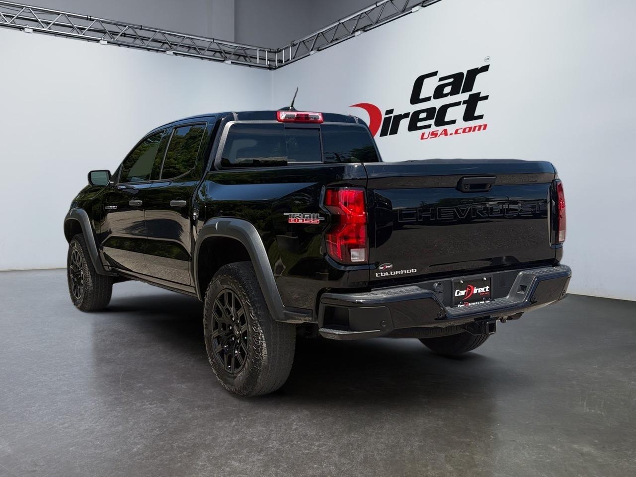 2024 Chevrolet Colorado 4WD Trail Boss, AUTO START/STOP, BLIND SPOT ALERT, FORWARD COLLISION WARNING, EZ-LIFT TAILGATE, APPLE CARPLAY/ANDROID AUTO, BED LINER, REAR BUMPER STEP, SLIDING REAR WINDOW, 360 BACKUP CAMERA, KEYLESS START, 1 OWNER, CLEAN CARFAX! BECOME A BOSS! Virginia Beach VA