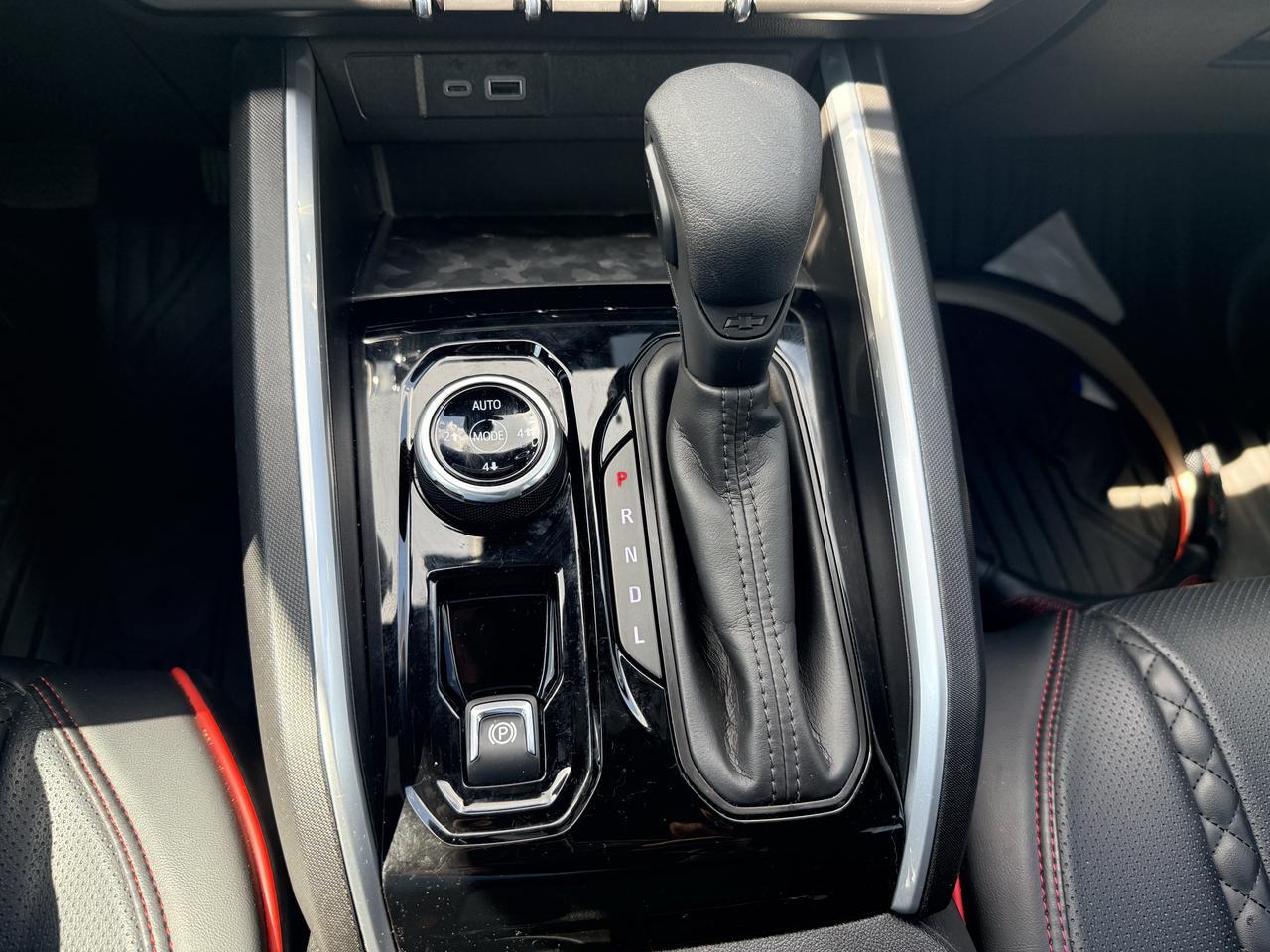 2024 Chevrolet Colorado 4WD Trail Boss Castroville TX