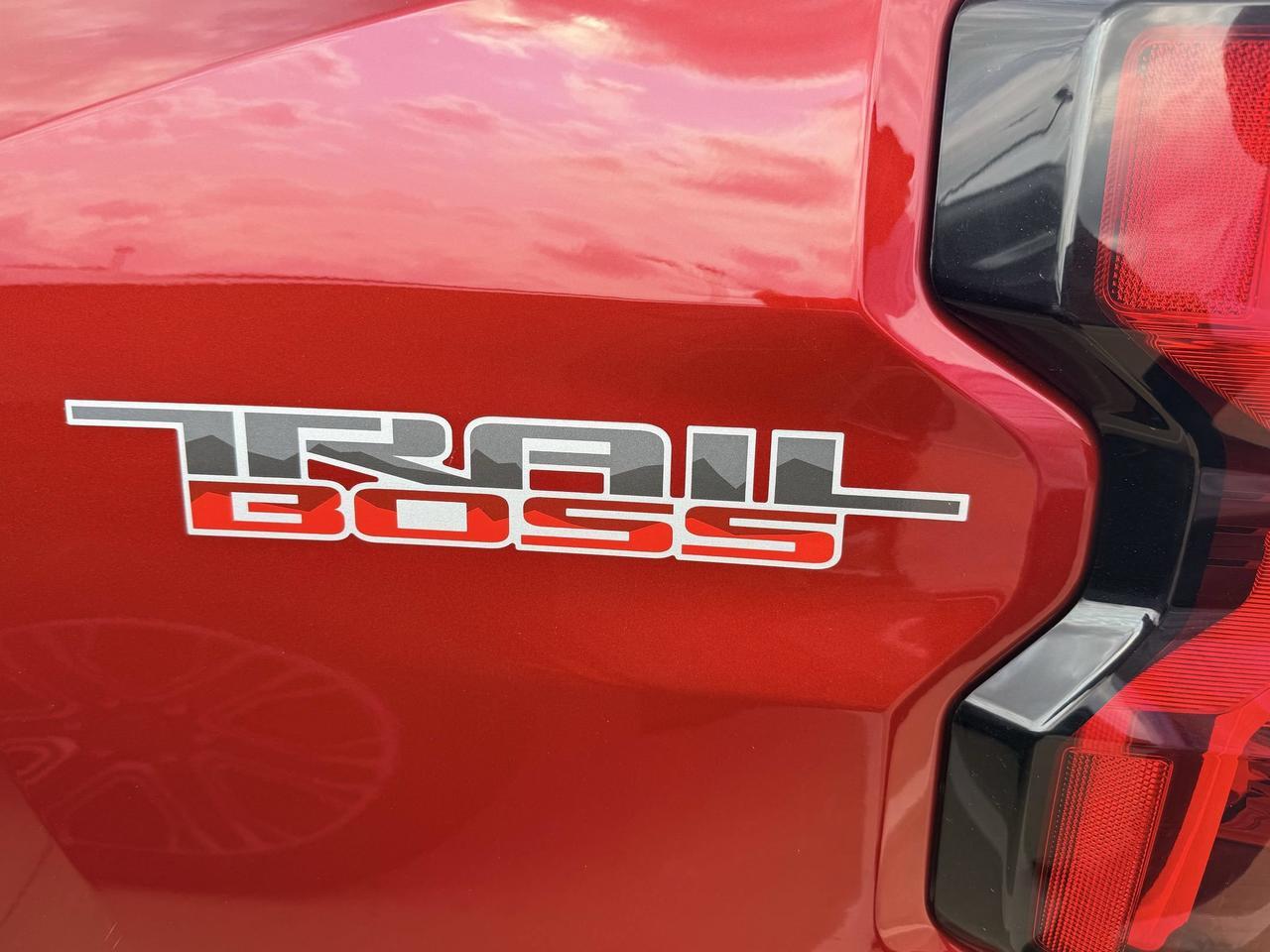 2024 Chevrolet Colorado 4WD Trail Boss