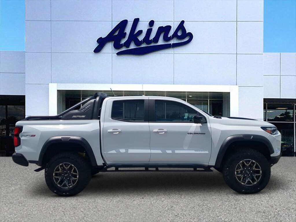 2024 Chevrolet Colorado 4WD ZR2