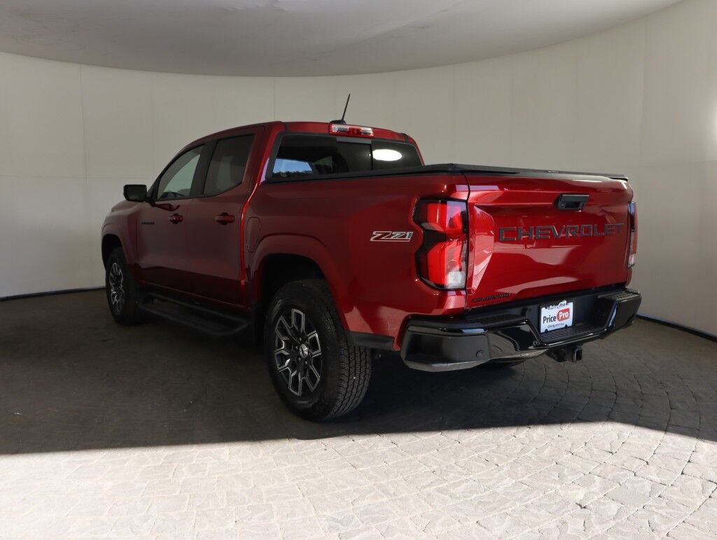 2024 Chevrolet Colorado Z71 4WD w/Convenience II/Advance Trailering Maumee OH