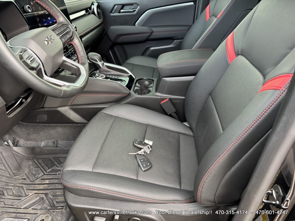 2024 Chevrolet Colorado Z71 4x4 - BLACK ON BLACK Cartersville GA