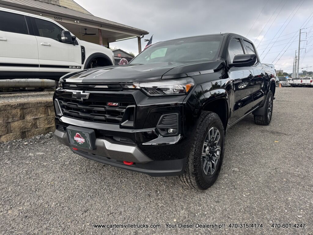 2024 Chevrolet Colorado Z71 4x4 - BLACK ON BLACK