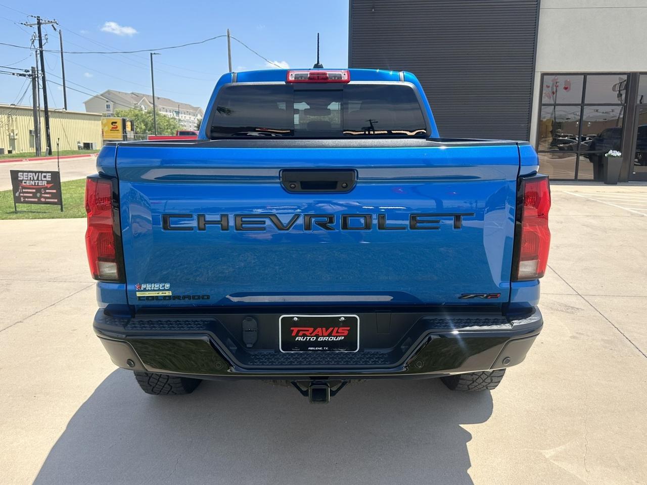 2024 Chevrolet Colorado ZR2 - Photo 8