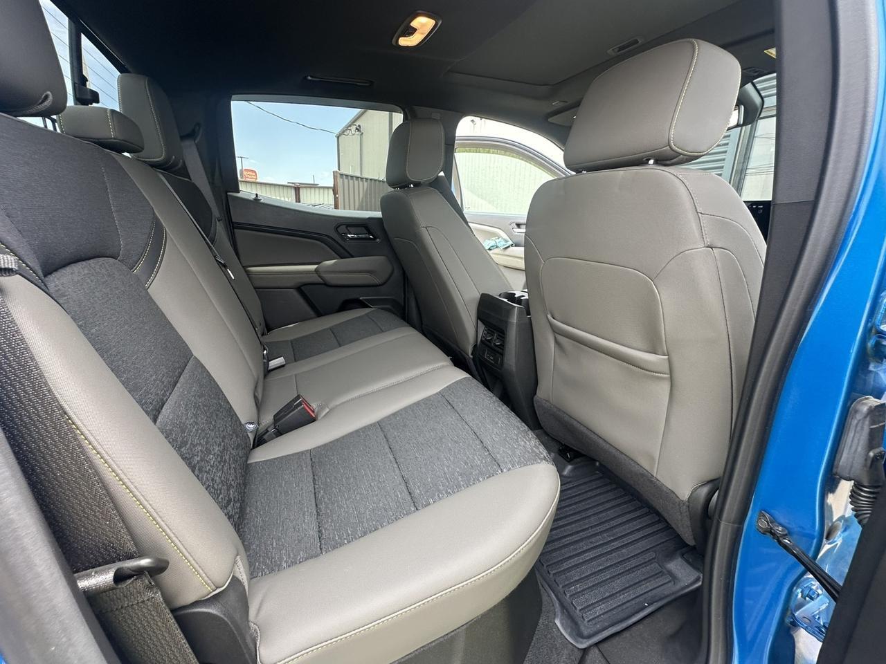 2024 Chevrolet Colorado ZR2 - Photo 17