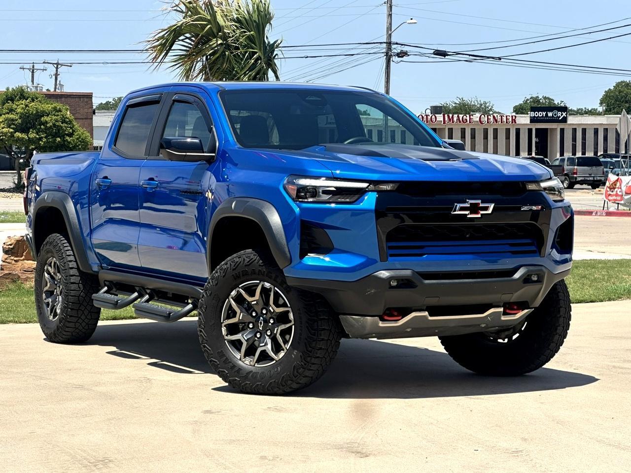 2024 Chevrolet Colorado ZR2 - Photo 3