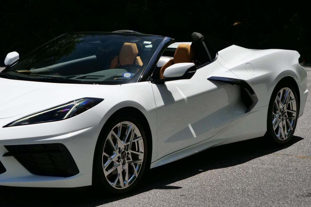 2024 Chevrolet Corvette 2LT Convertible / GT2 Seats / Performance Exhaust! Lincolnton NC