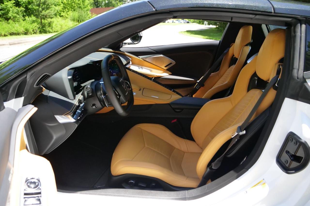 2024 Chevrolet Corvette 2LT Convertible / GT2 Seats / Performance Exhaust! Lincolnton NC