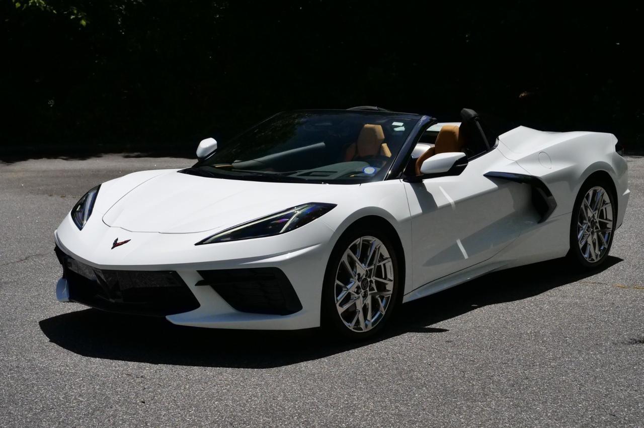 2024 Chevrolet Corvette 2LT Convertible / GT2 Seats / Performance Exhaust! Lincolnton NC