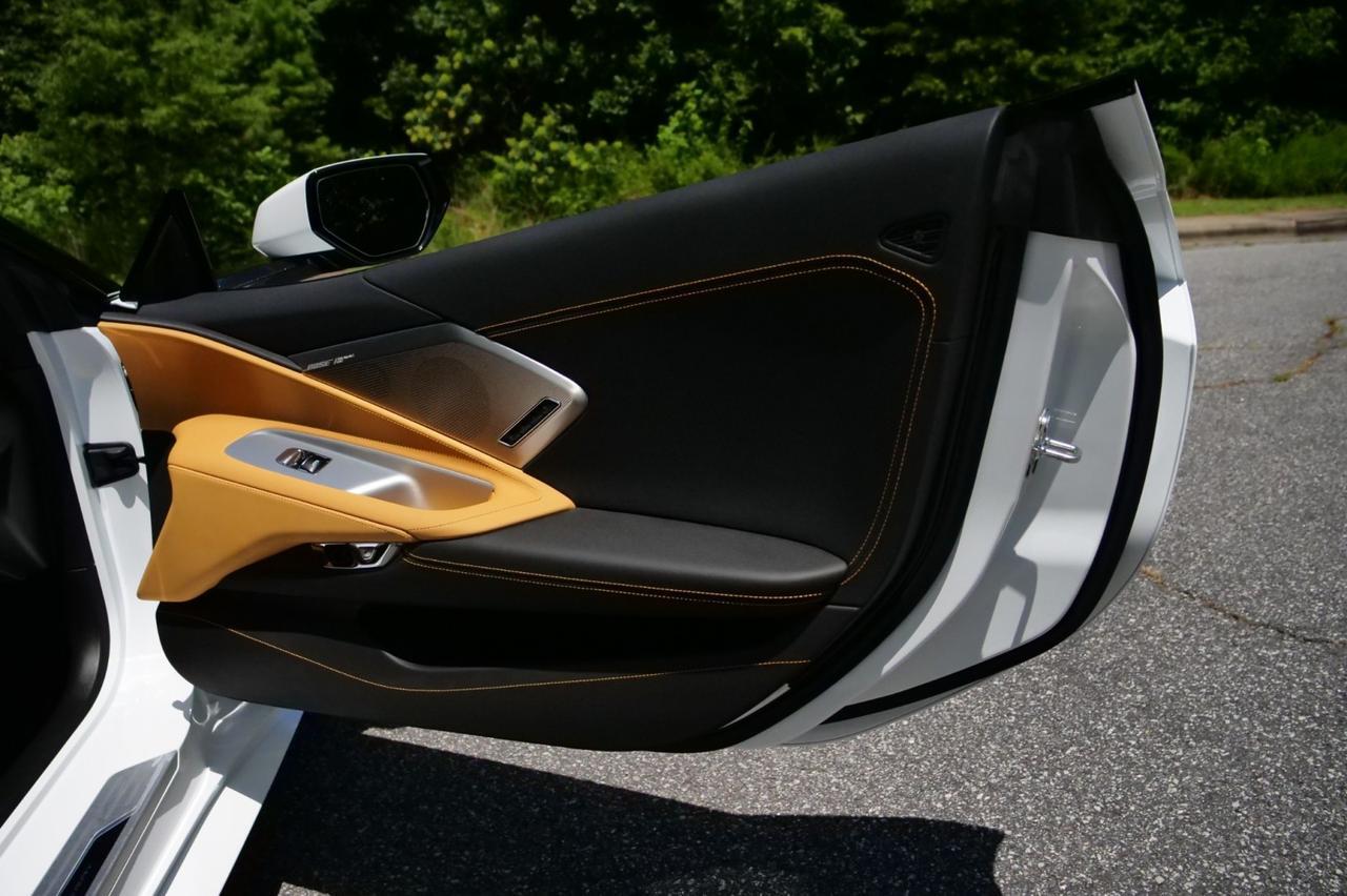 2024 Chevrolet Corvette 2LT Convertible / GT2 Seats / Performance Exhaust! Lincolnton NC