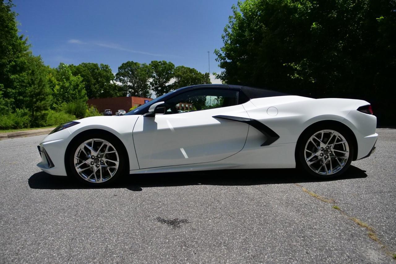 2024 Chevrolet Corvette 2LT Convertible / GT2 Seats / Performance Exhaust! Lincolnton NC