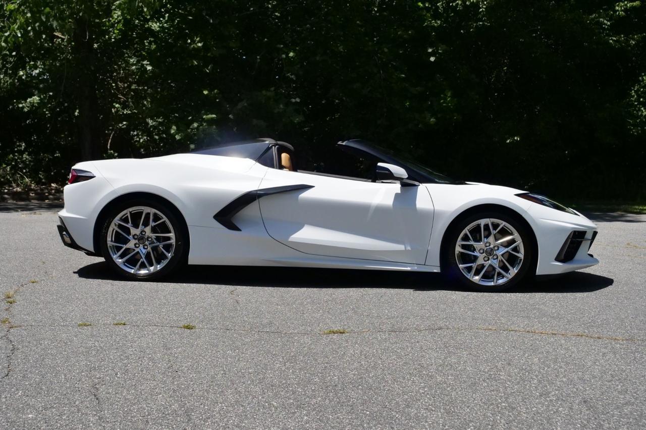 2024 Chevrolet Corvette 2LT Convertible / GT2 Seats / Performance Exhaust! Lincolnton NC