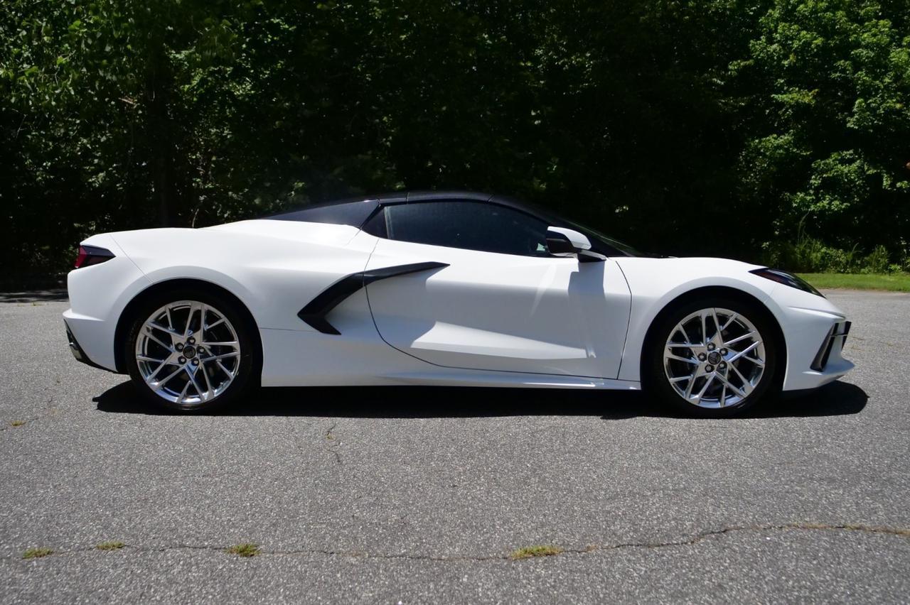 2024 Chevrolet Corvette 2LT Convertible / GT2 Seats / Performance Exhaust! Lincolnton NC