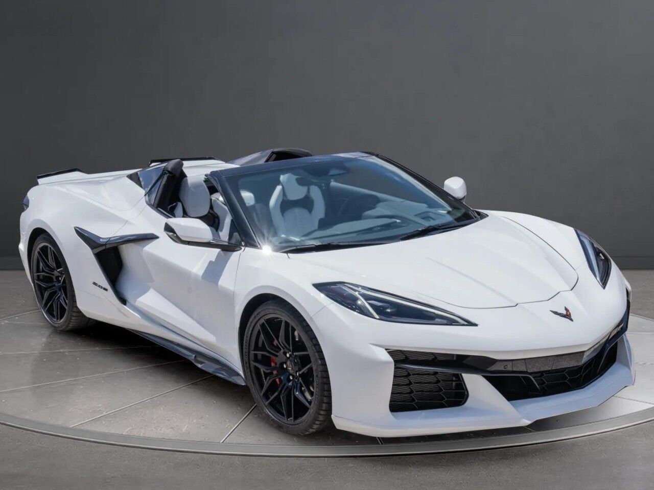 2024 Chevrolet Corvette 2LZ