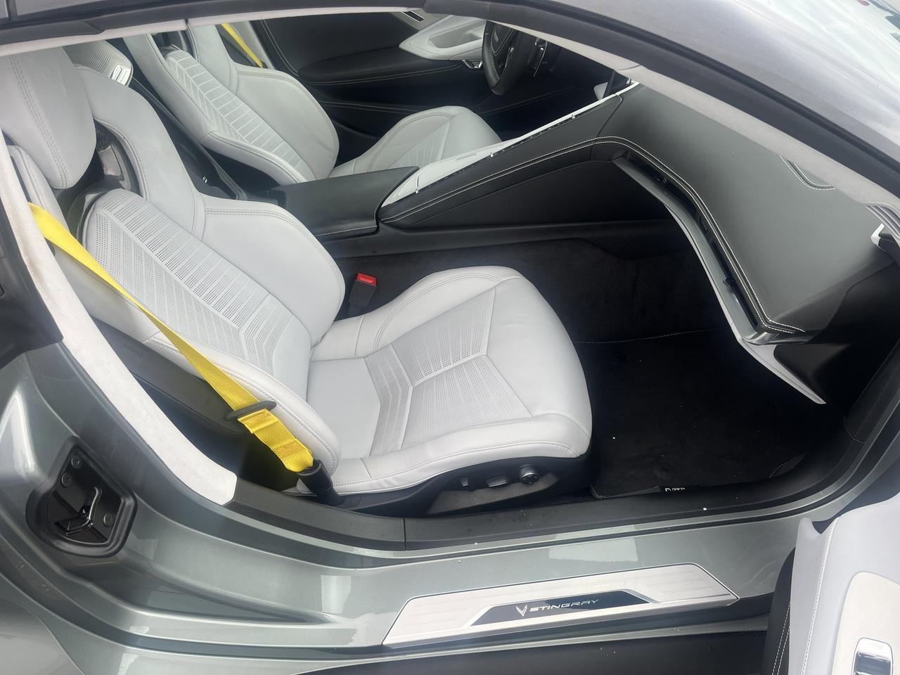 2024 Chevrolet Corvette 3LT Conv w/20s CarbonFlashRoof PerformanceExhaust YellowCalipers LotsOfOtherOptions Saukville WI