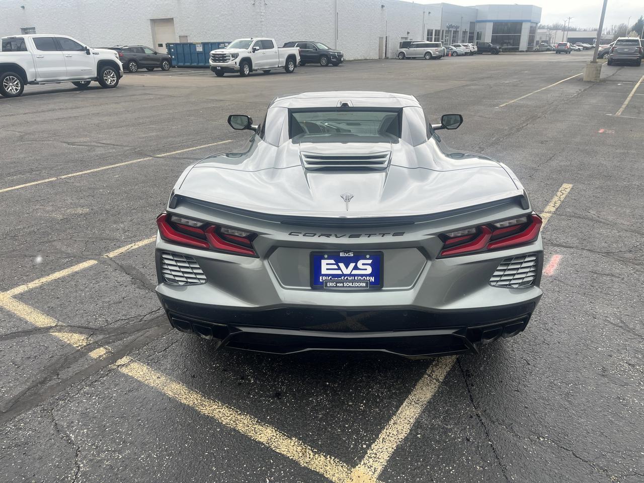 2024 Chevrolet Corvette 3LT Conv w/20s CarbonFlashRoof PerformanceExhaust YellowCalipers LotsOfOtherOptions Saukville WI