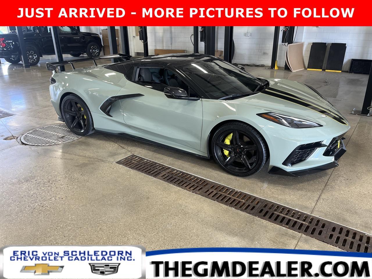 2024 Chevrolet Corvette 3LT Z51 Conv w/FrontLiftWithMemory CarbonFlashRoof 20sBlackWheels