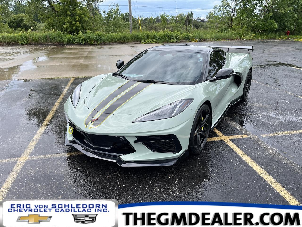 2024 Chevrolet Corvette 3LT Z51 Conv w/FrontLiftWithMemory CarbonFlashRoof 20sBlackWheels