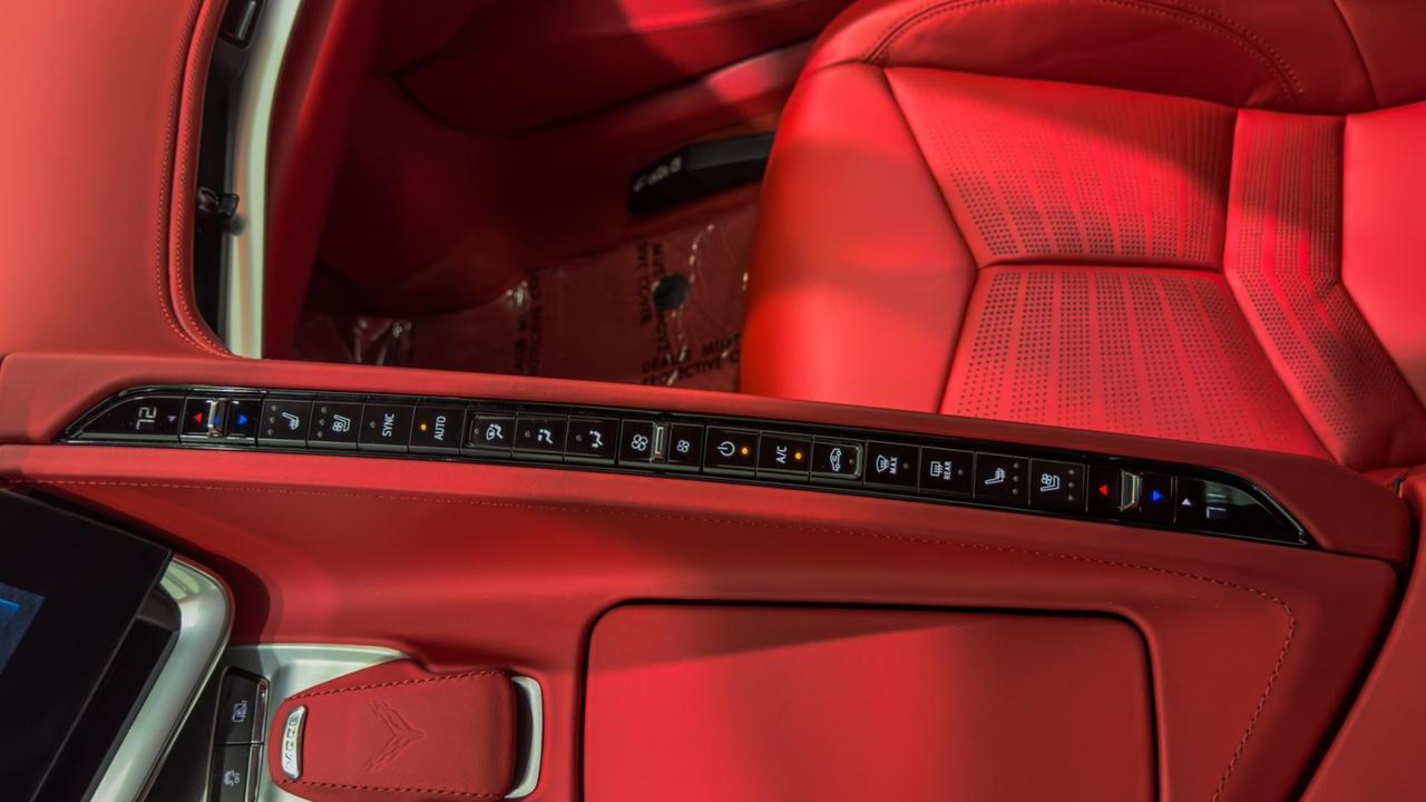 2024 Chevrolet Corvette Stingray Premium Conv 3LT w/ Z51 Performance Package Tallmadge OH